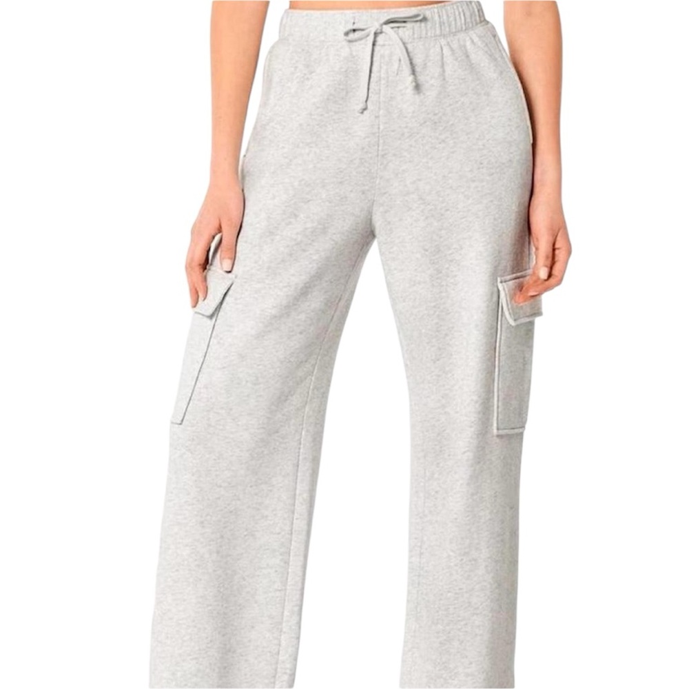 Gilly Hicks Hollister gray cargo sweatpants - large